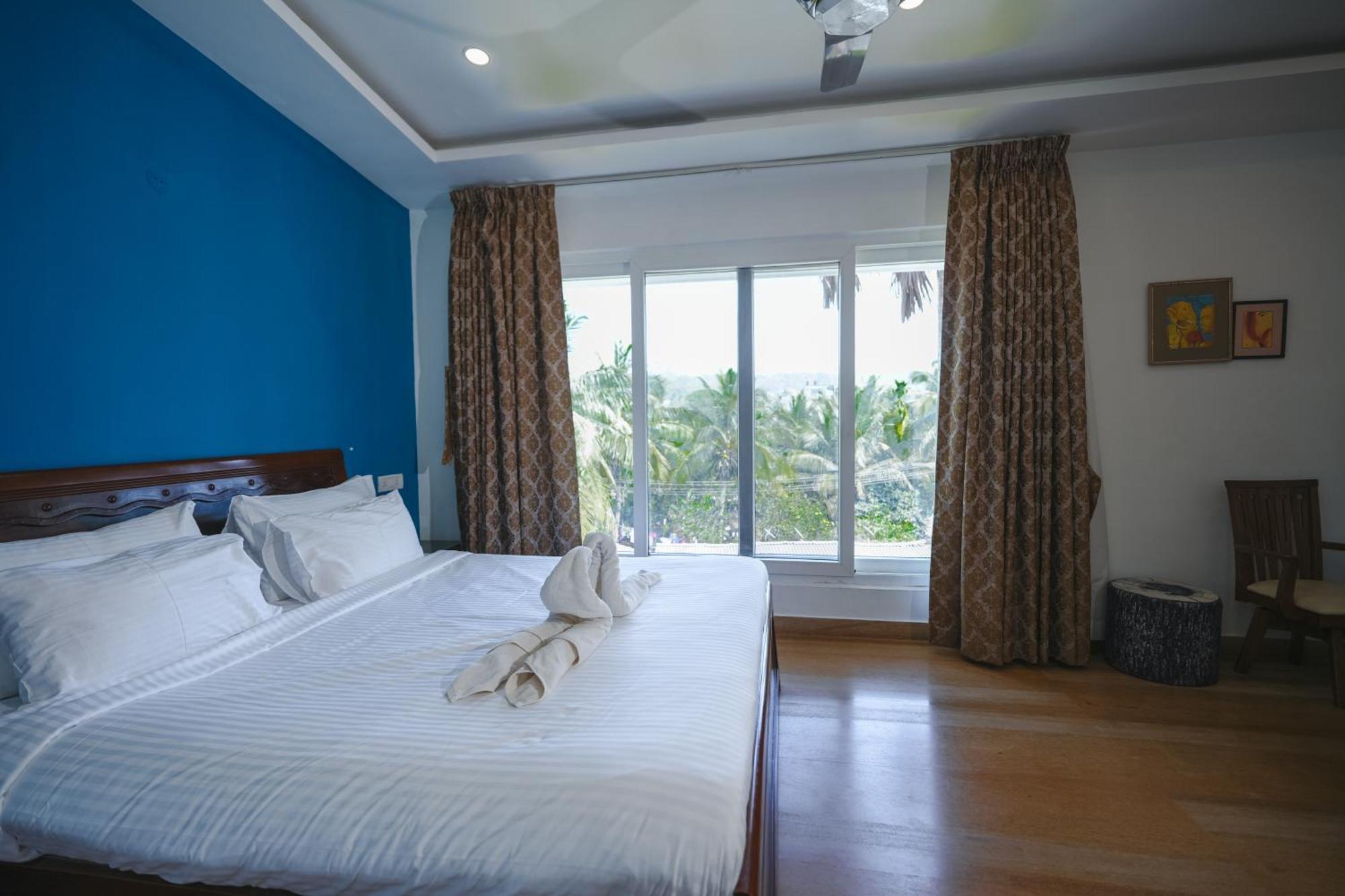 Villa M - Jia 3- 3Bhk In Candolim, Pool Facing, Near Beach, Breakfast Included Eksteriør bilde