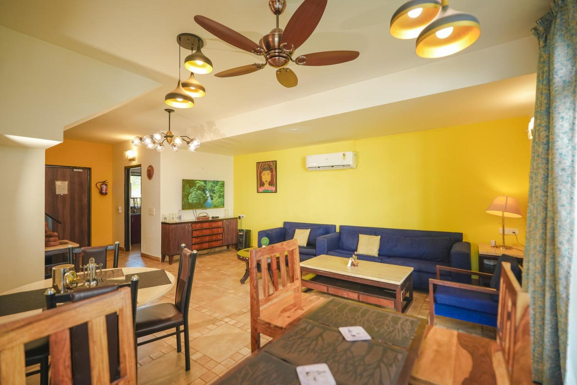 Villa M - Jia 3- 3Bhk In Candolim, Pool Facing, Near Beach, Breakfast Included Eksteriør bilde